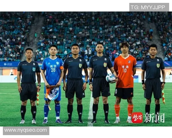 足球明星们的精彩表现让球迷们尽享踢球的乐趣与激情 足球明星们的精彩表现让球迷们尽享踢球的乐趣与激情